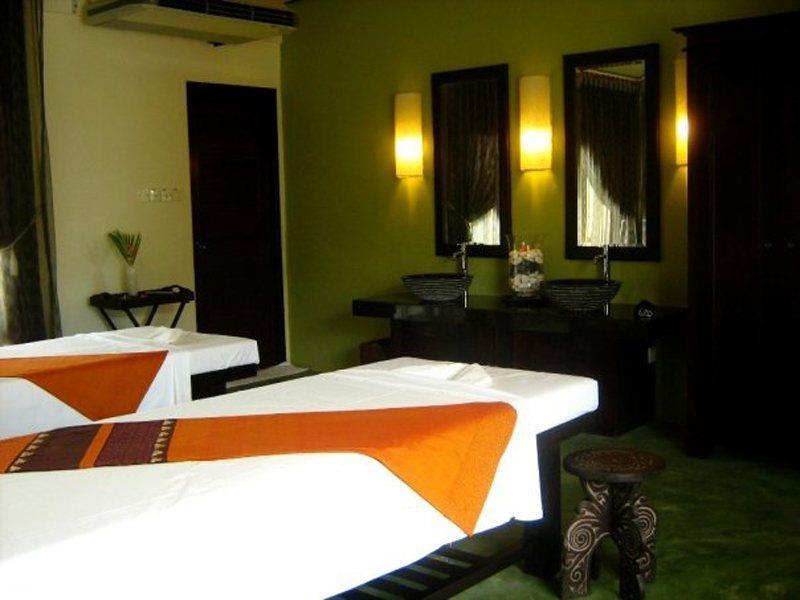 Damai Puri Resort & Spa Kuching Exterior foto A spa in India