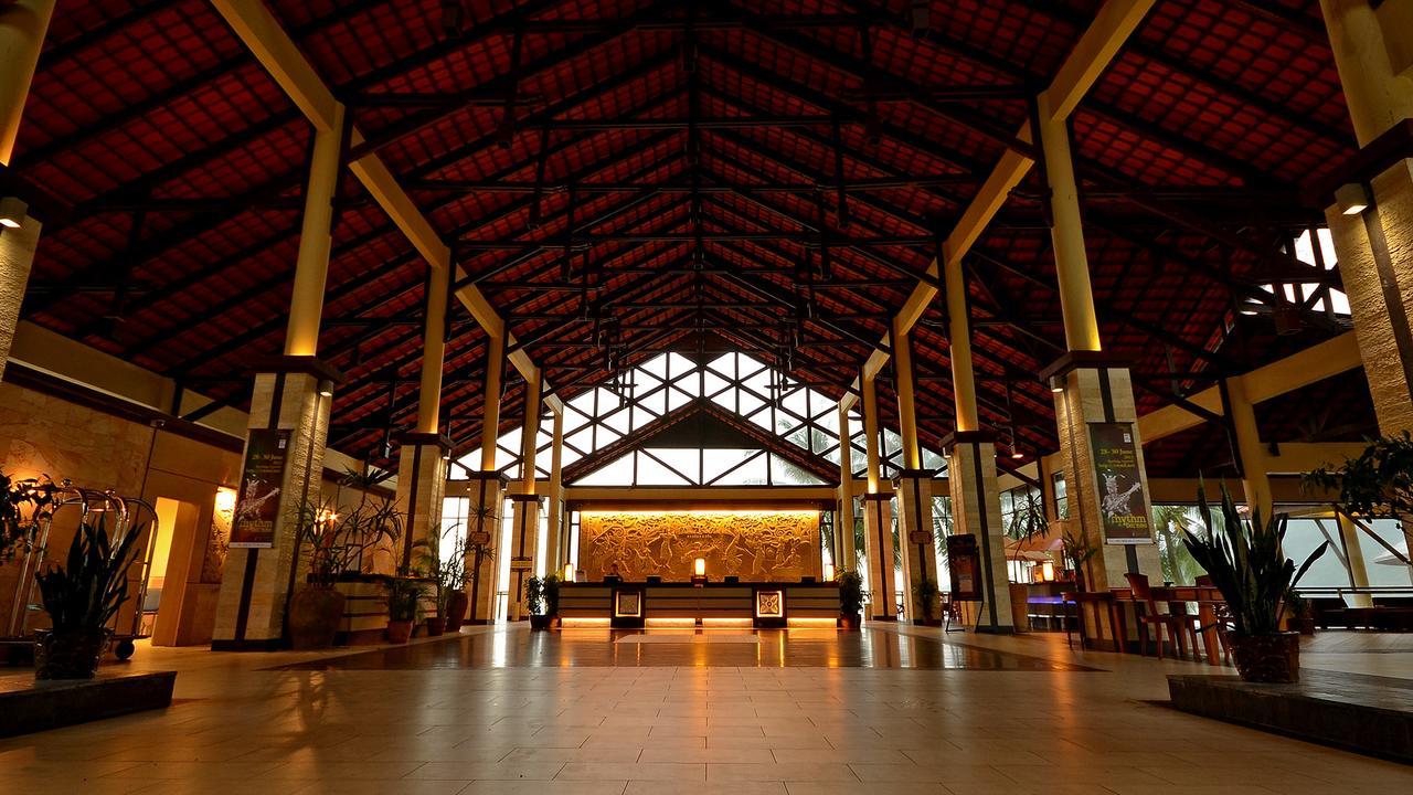 Damai Puri Resort & Spa Kuching Exterior foto Lobby